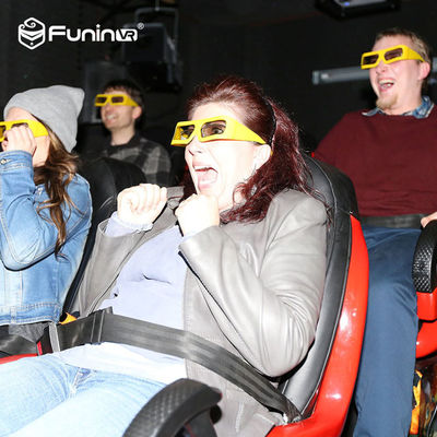 220V مسرح مدهش مدفع رماية 7D سينما محاكي مع كهربائي / نظام هيدروليكي